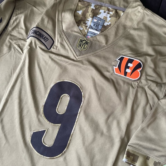 CINCINNATI BENGALS FOOTBALL JERSEY 🔥JOE BURROW🔥 - Picture 3 of 10